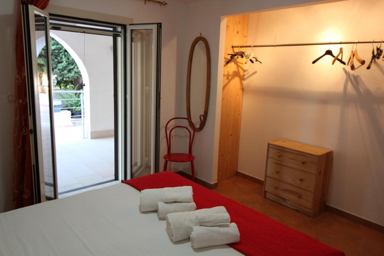 Apartamento Anthiros Affitti Brevi Arenella  Exterior foto